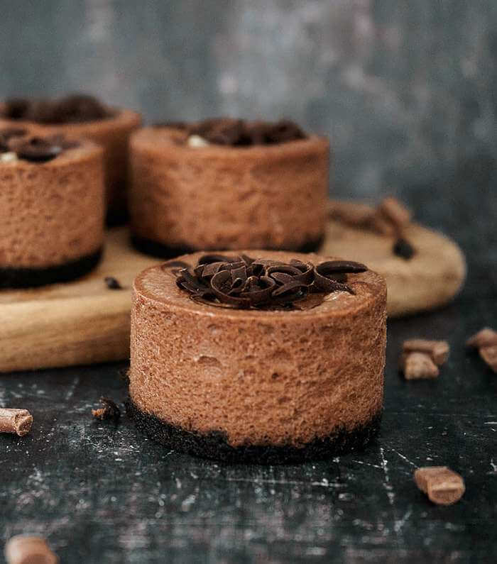 Luxuriously Lavish Loaded Chocolate Cheesecakes